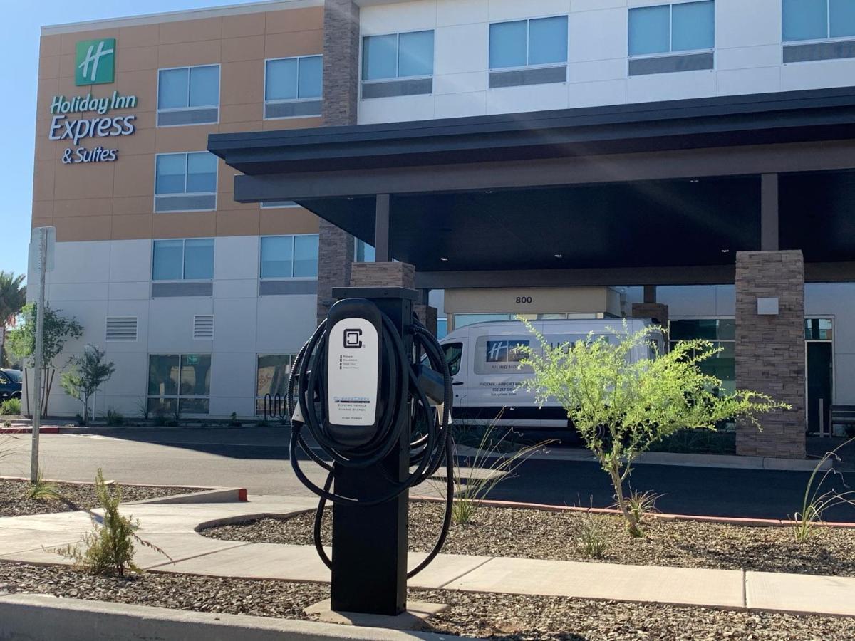 Holiday Inn Express & Suites - Phoenix - Airport North By Ihg Екстериор снимка