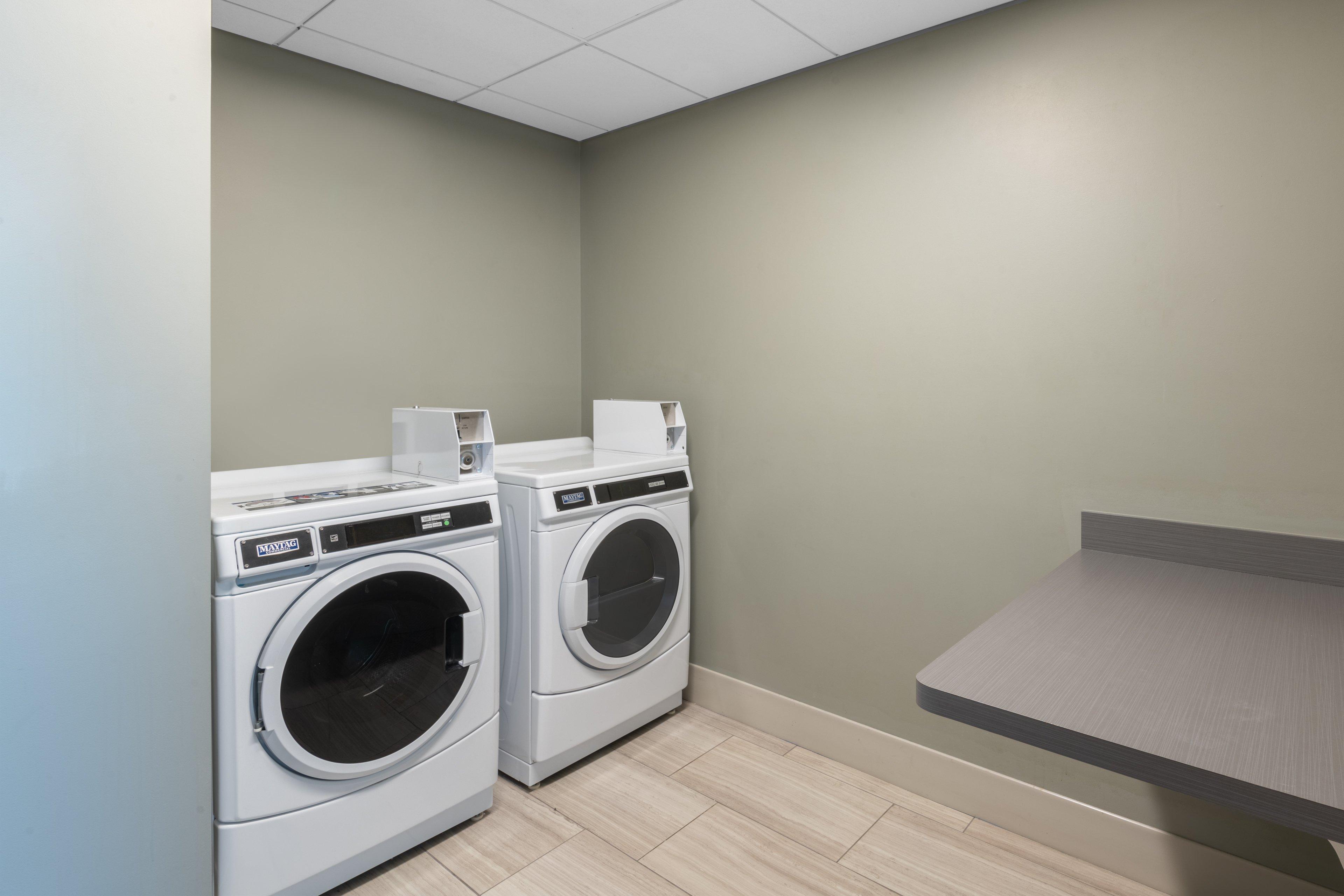 Holiday Inn Express & Suites - Phoenix - Airport North By Ihg Екстериор снимка