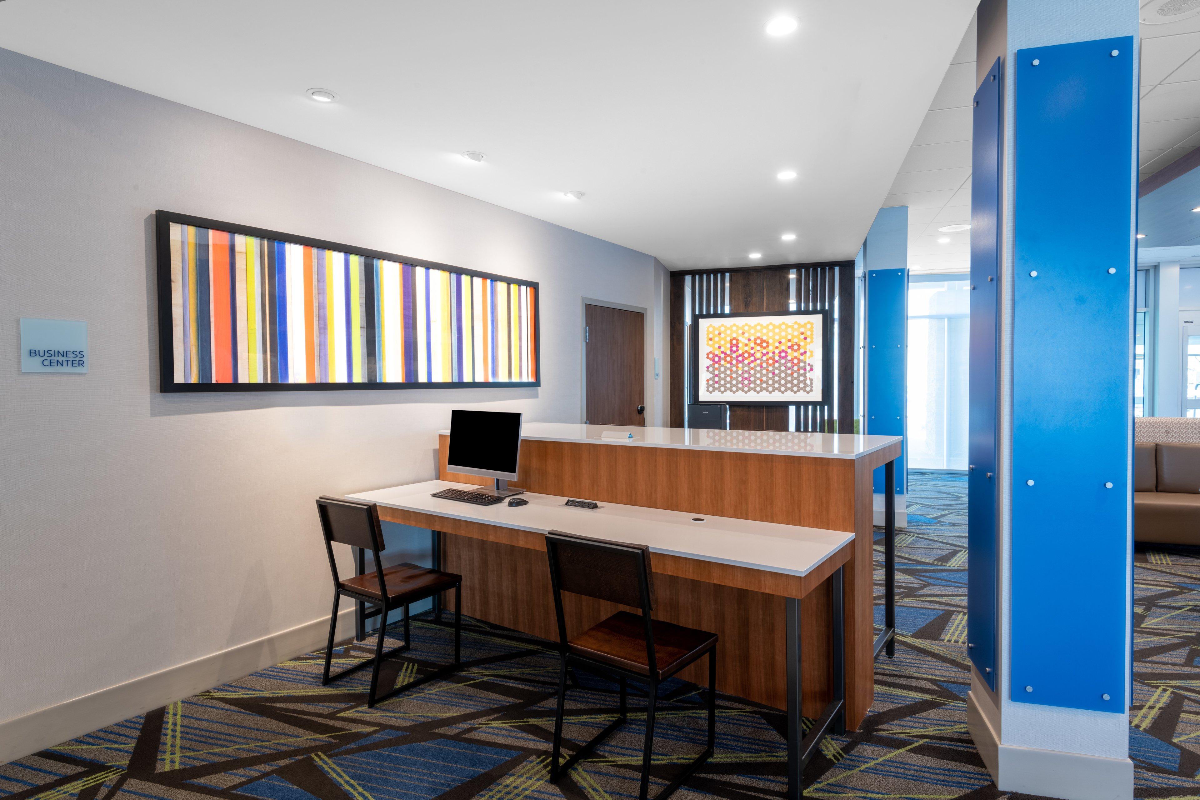 Holiday Inn Express & Suites - Phoenix - Airport North By Ihg Екстериор снимка